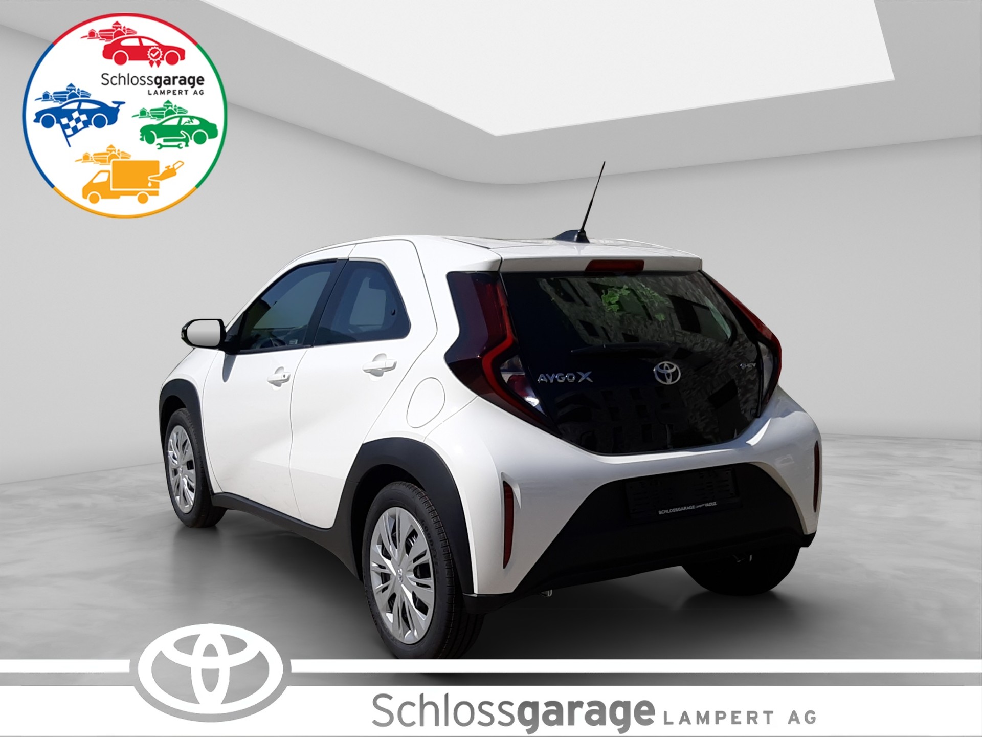 TOYOTA Aygo X 1.5 VVT-i HSD Comfort-image-3