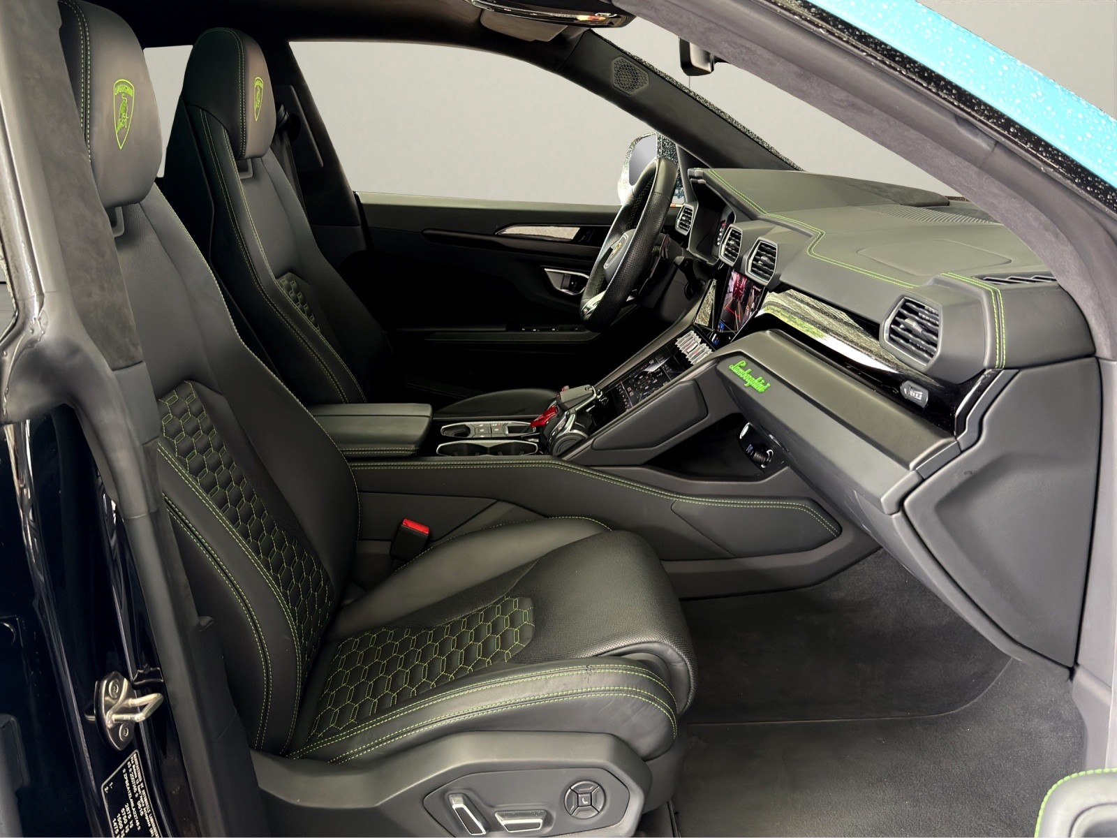 LAMBORGHINI Urus E-Gear-image-11