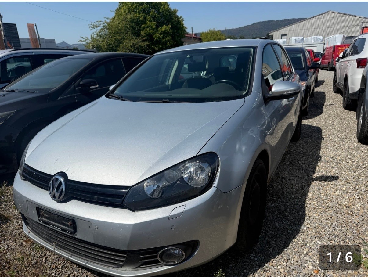 VW Golf 2.0 TDI Team 4Motion-image-0