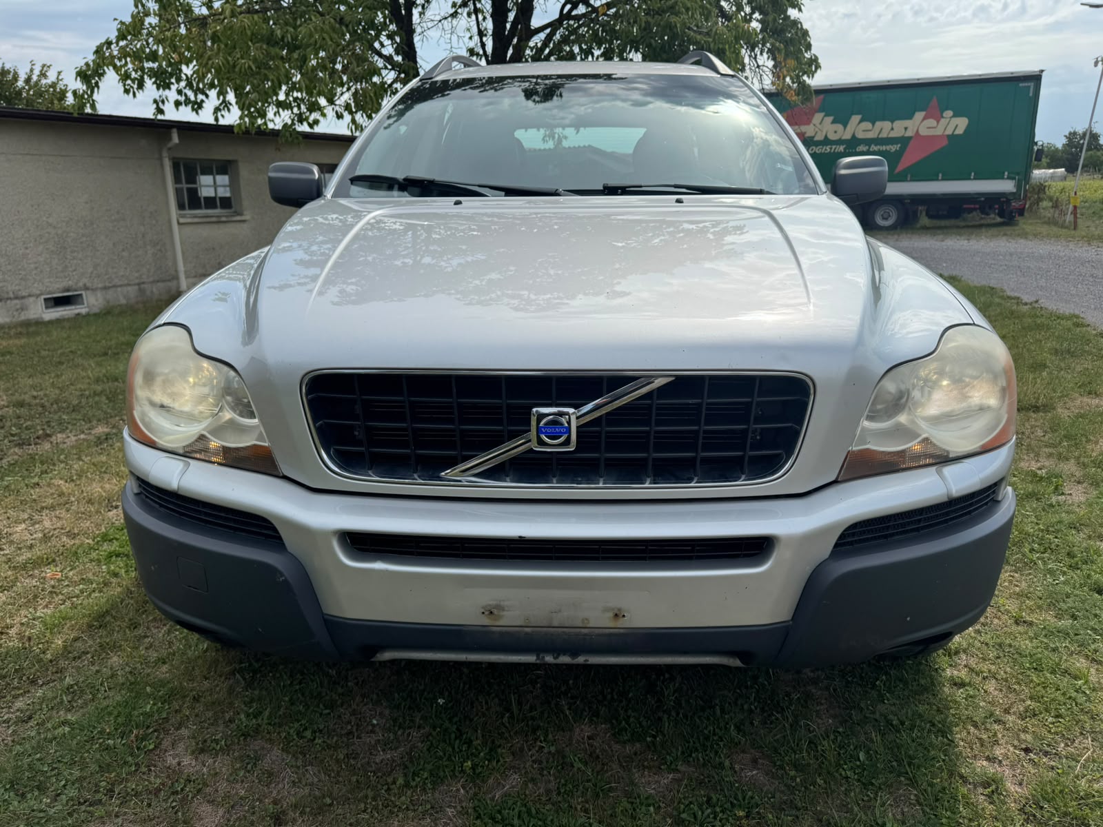 VOLVO XC90 AWD Momentum Geartronic-image-1