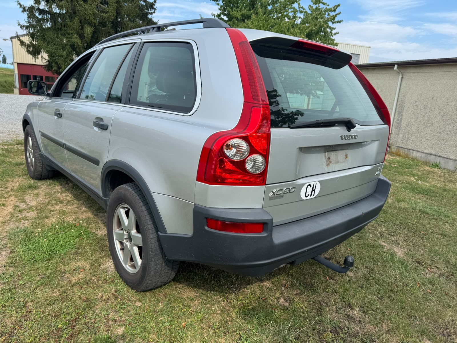 VOLVO XC90 AWD Momentum Geartronic-image-5