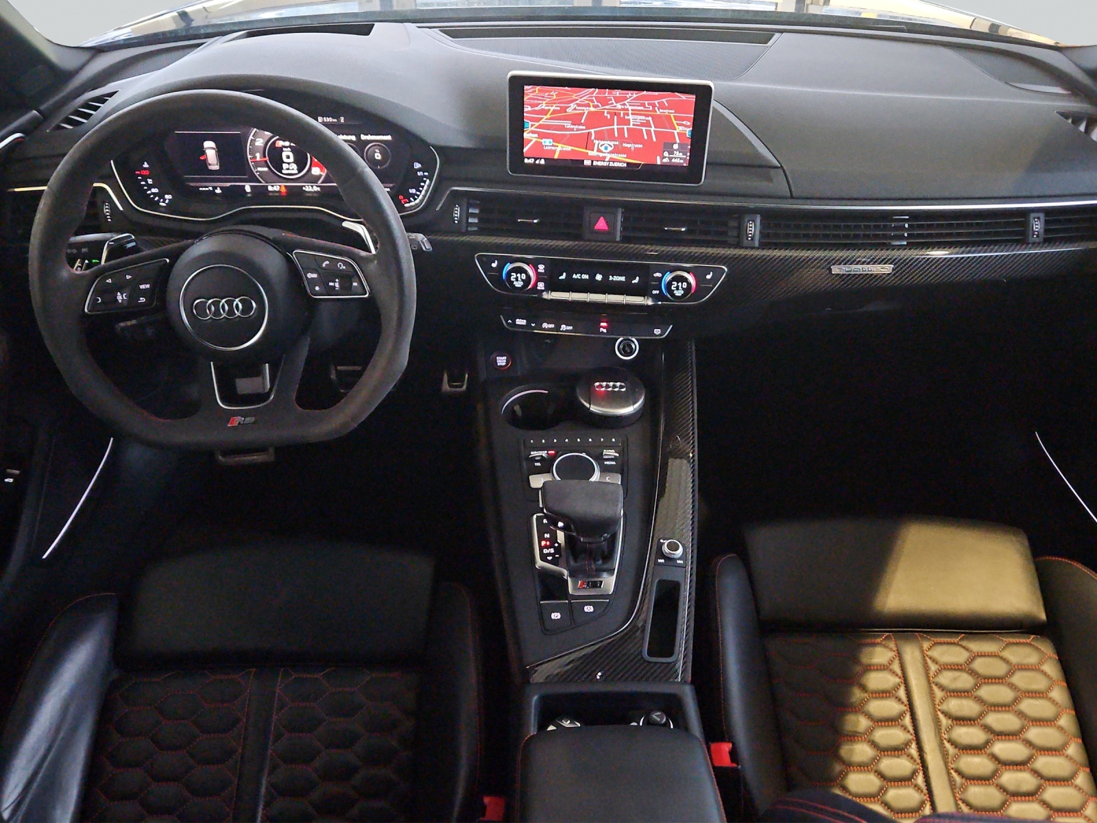 AUDI RS4 Avant 2.9 V6 TFSI quattro T-Tronic-image-11