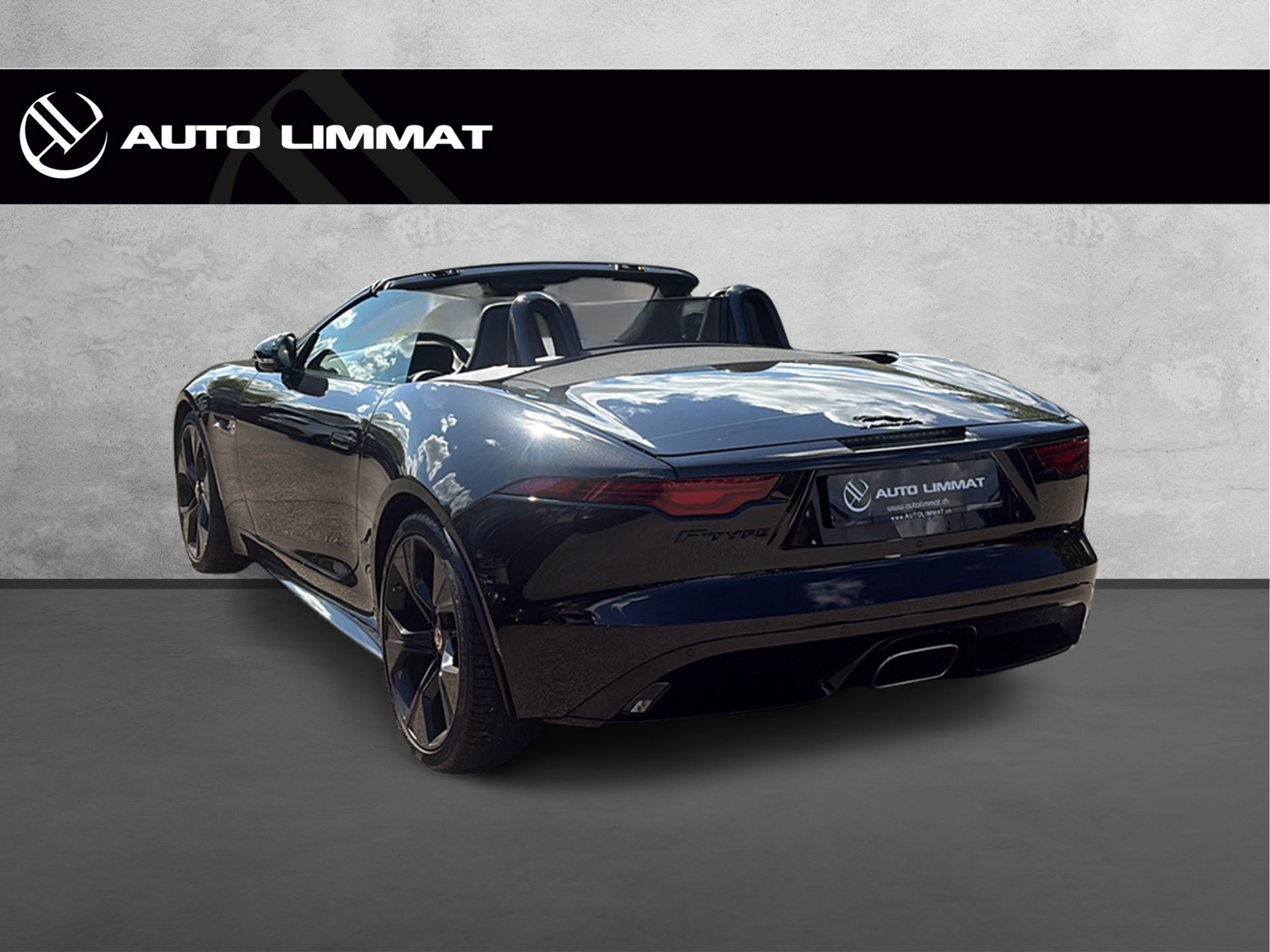 JAGUAR F-Type Convertible 2.0 I4 R-Dynamic Black Automatik-image-3