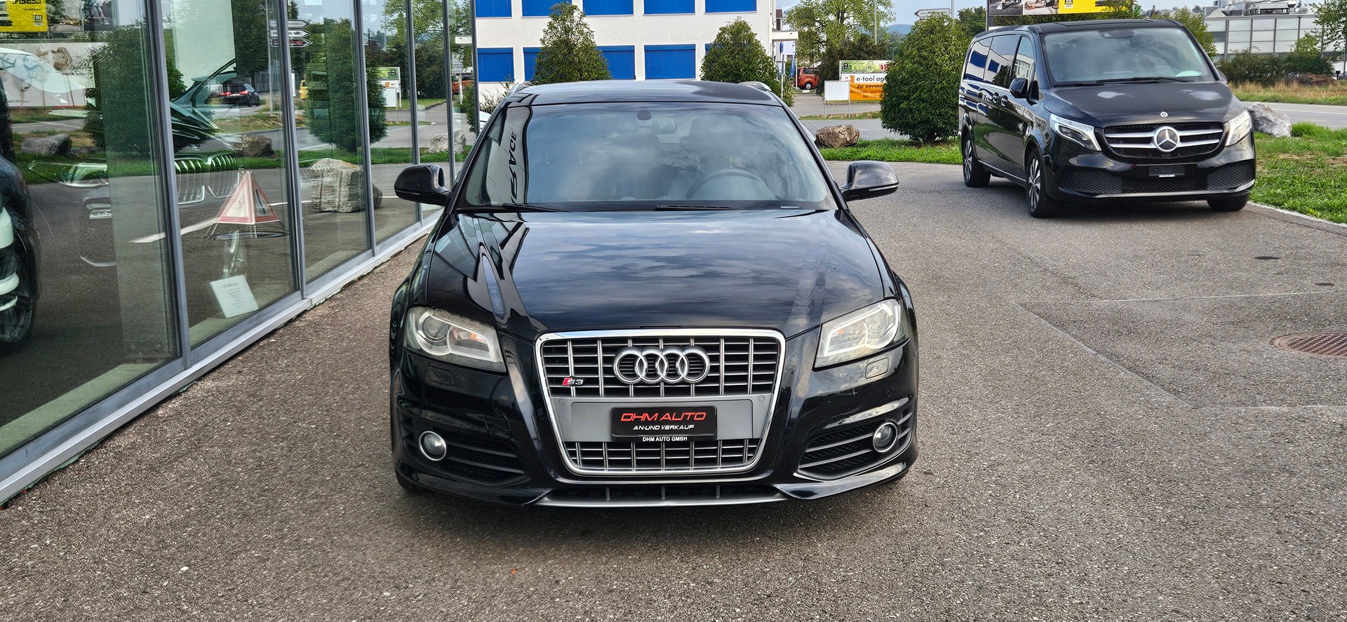 AUDI S3 Sportback 2.0 TFSI quattro S-tronic-image-2