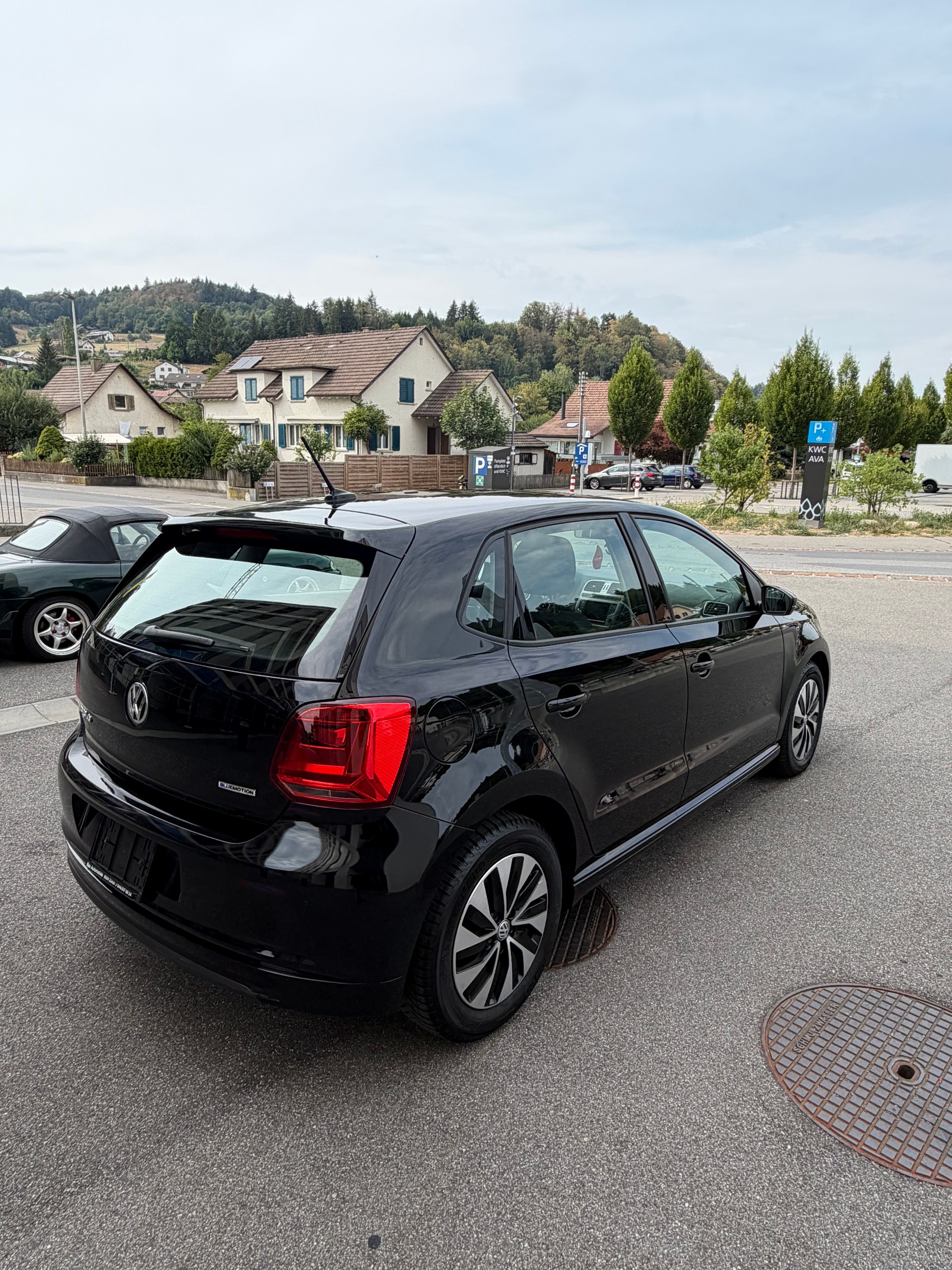 VW Polo 1.4 TDI BlueMotion Trendline-image-4