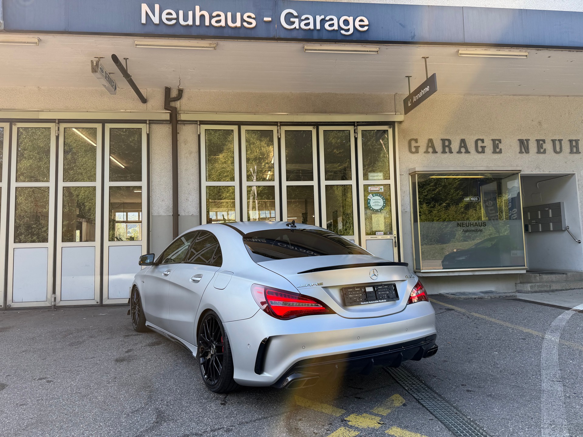 MERCEDES-BENZ CLA 45 AMG 4Matic Speedshift-image-3