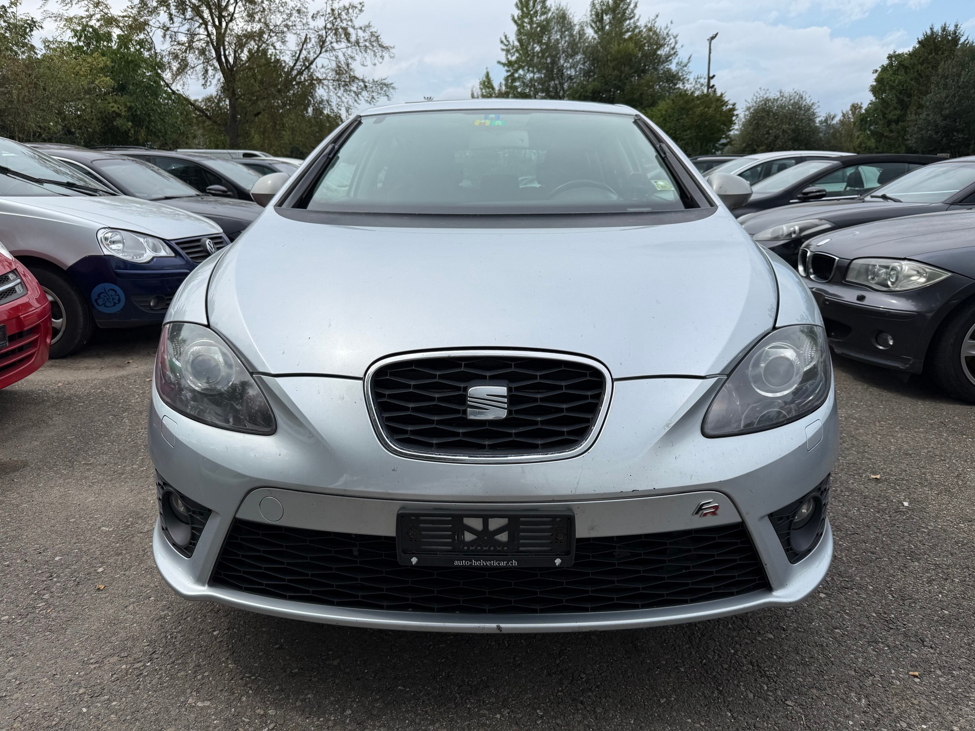 SEAT Leon 2.0 TSI FR-image-1