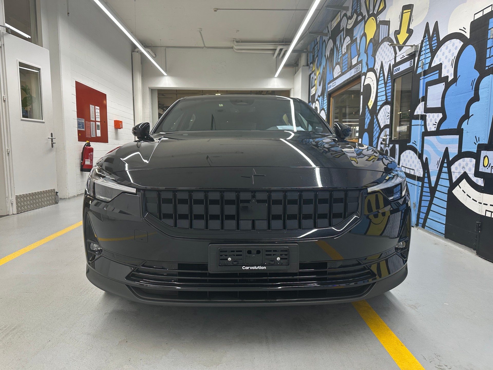 POLESTAR Polestar 2 Long Range Dual Performance 78 kWh MY23-showroom-element-1
