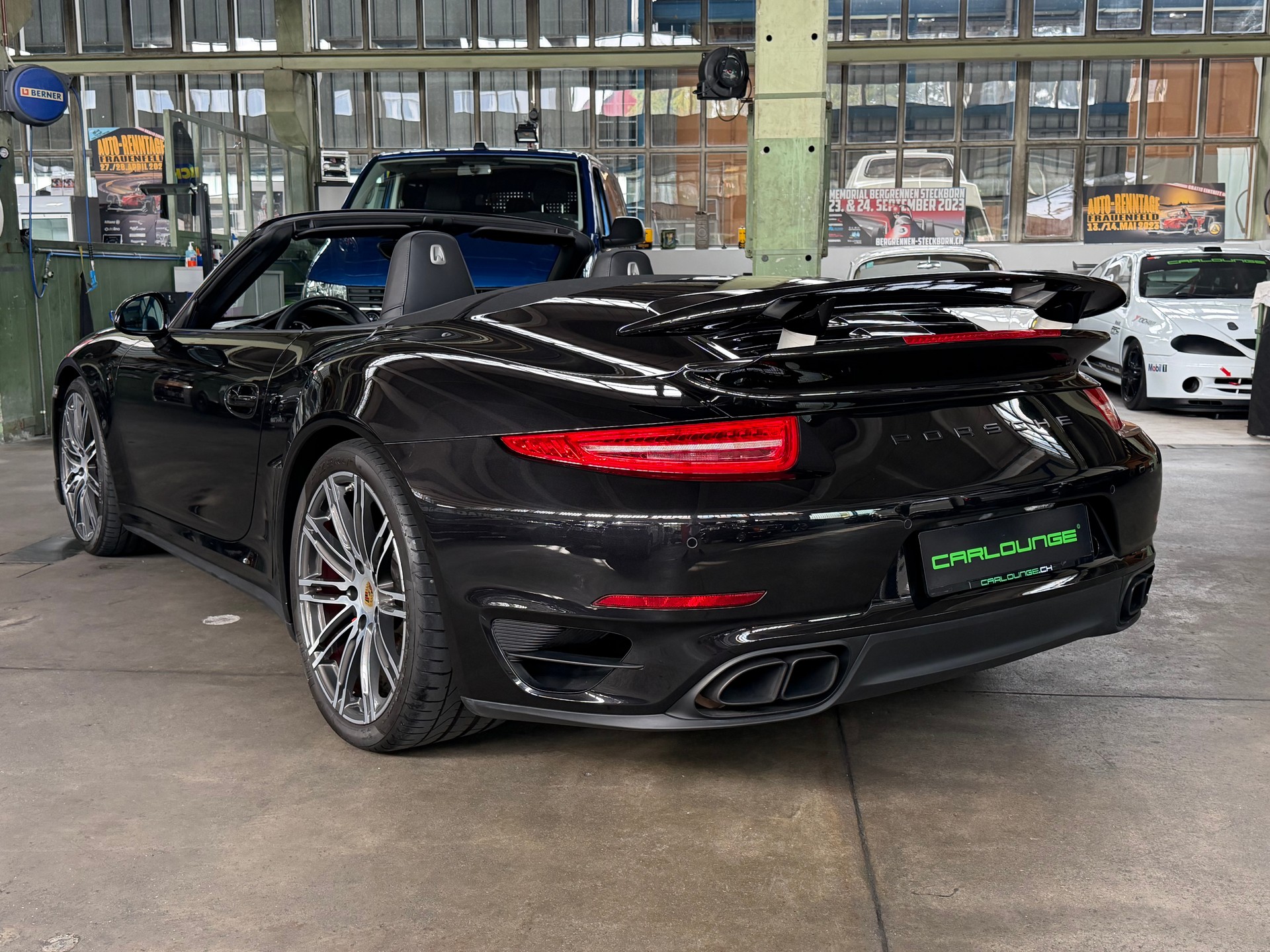PORSCHE 911 Turbo Cabriolet PDK Automat-image-1