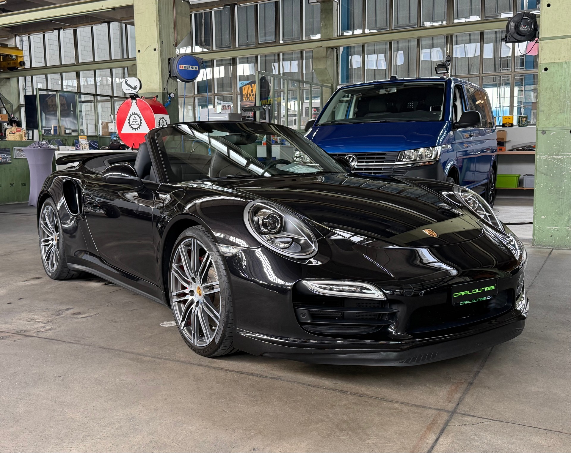 PORSCHE 911 Turbo Cabriolet PDK Automat-image-12