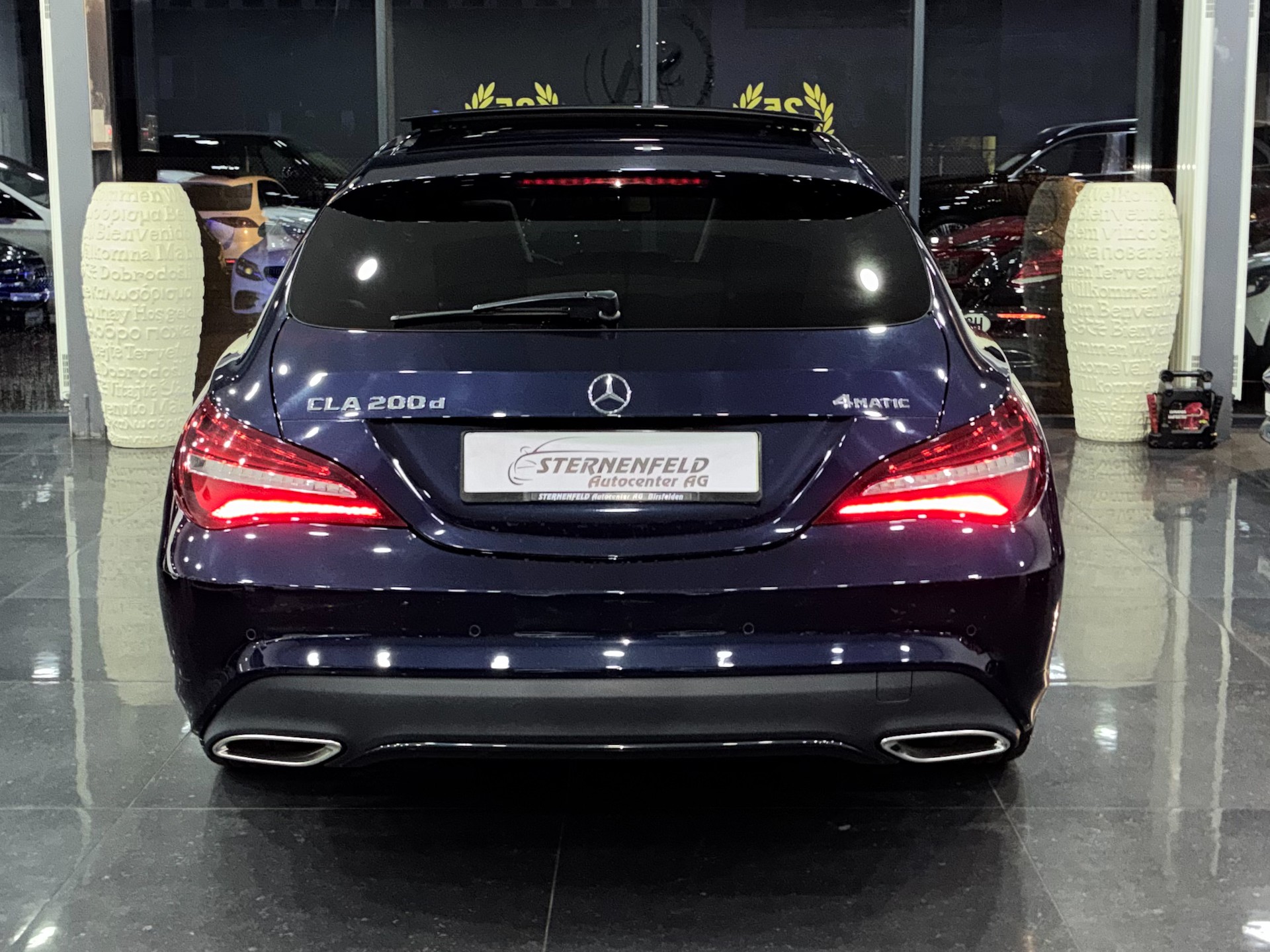 MERCEDES-BENZ CLA Shooting Br. 200 d Swiss Star Urban 4M 7G-DCT-image-5