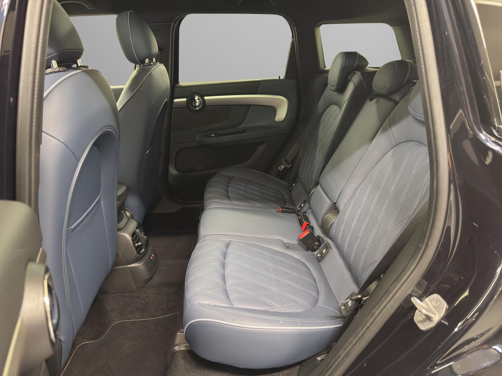 MINI Countryman F60 2.0i Cooper S SAG ALL4-image-13
