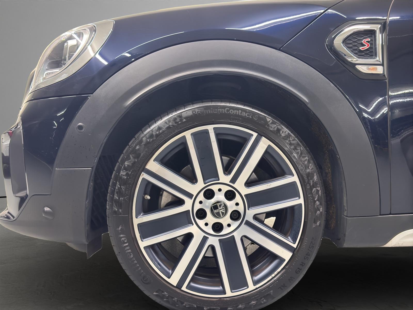 MINI Countryman F60 2.0i Cooper S SAG ALL4-image-8