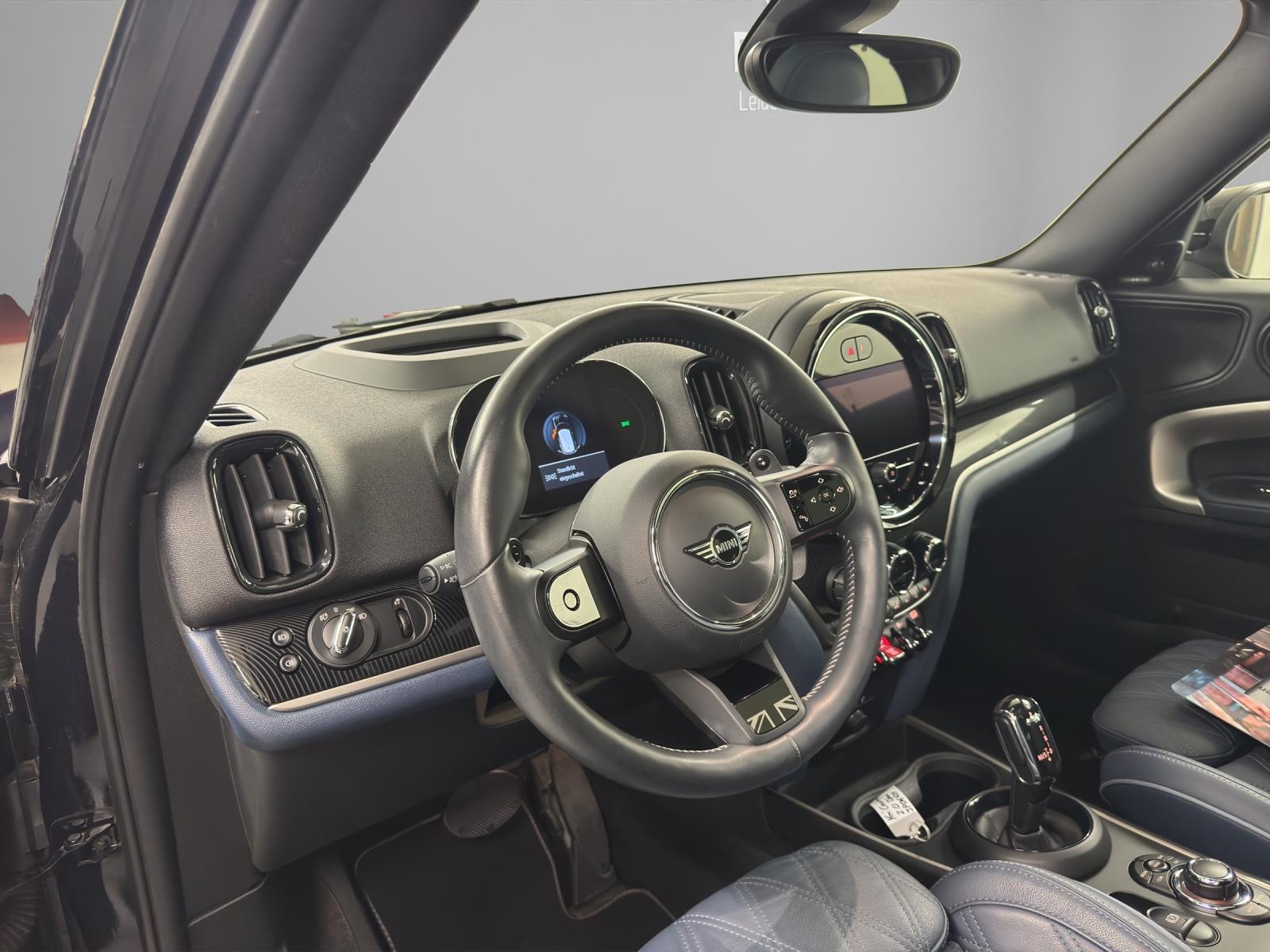 MINI Countryman F60 2.0i Cooper S SAG ALL4-image-11