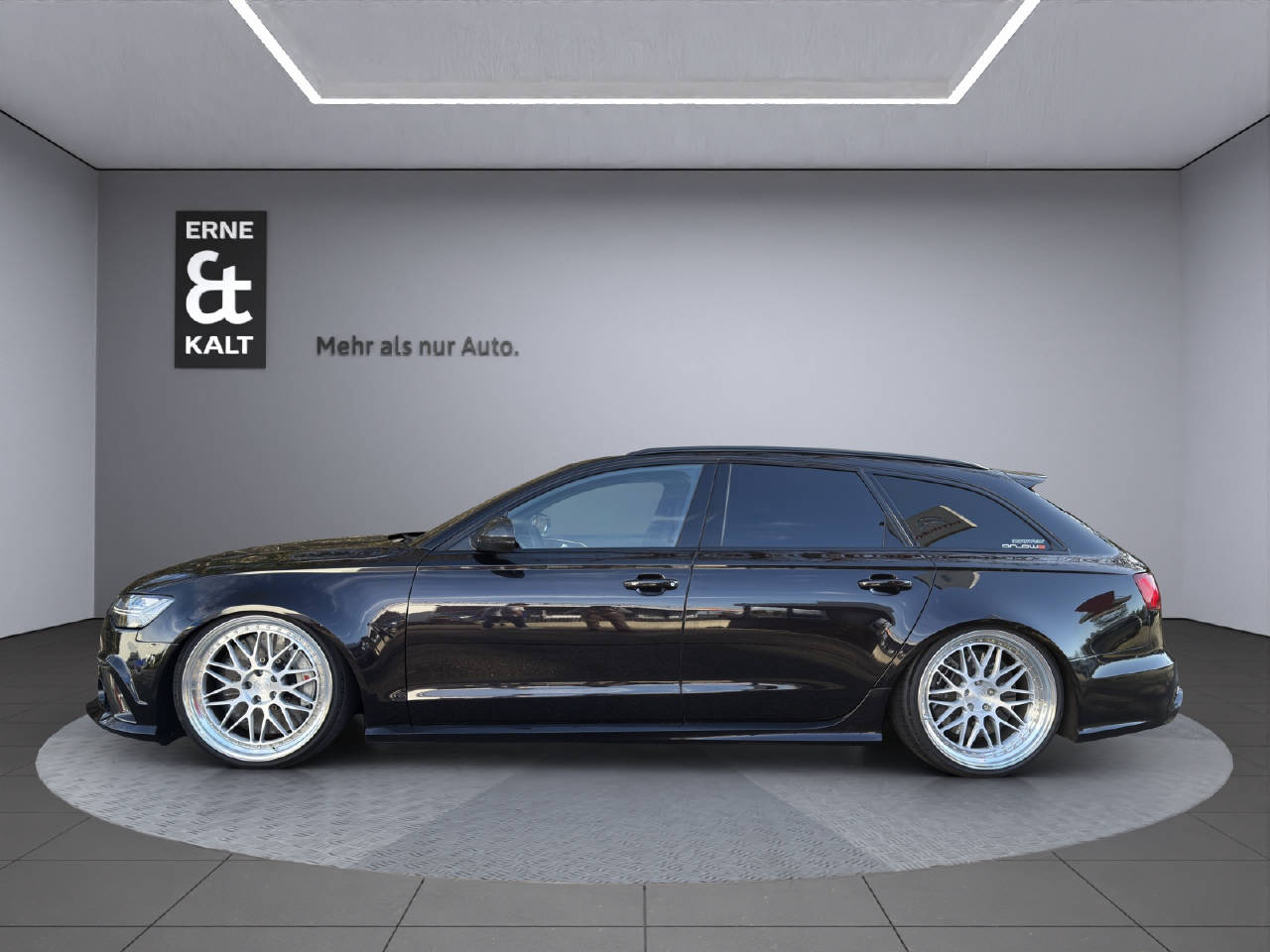 AUDI RS6 Avant 4.0 V8 TFSI performance quattro-image-1