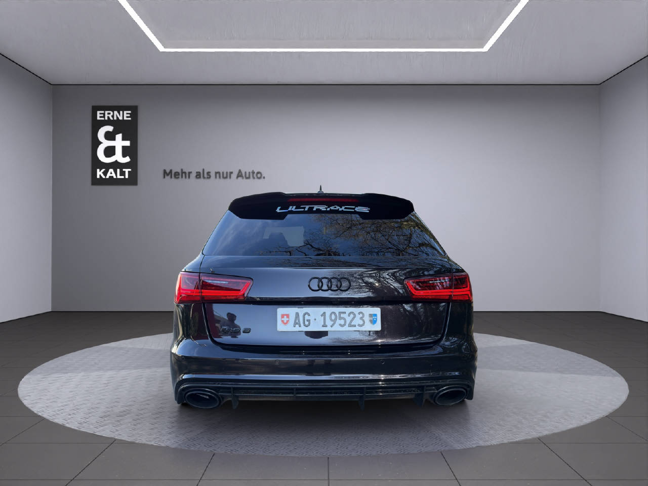 AUDI RS6 Avant 4.0 V8 TFSI performance quattro-image-2