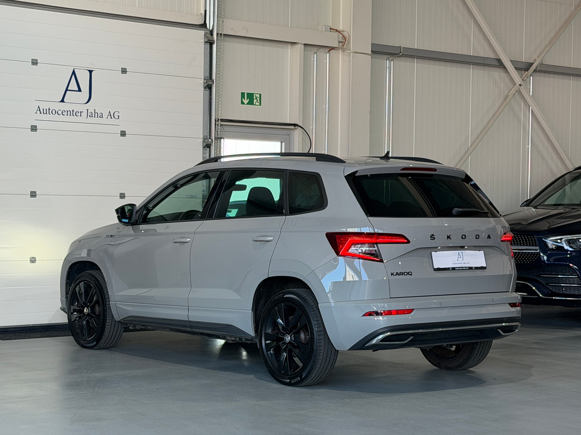 SKODA Karoq 1.5 TSI ACT SportLine DSG (CH) Nardo Grau-image-21