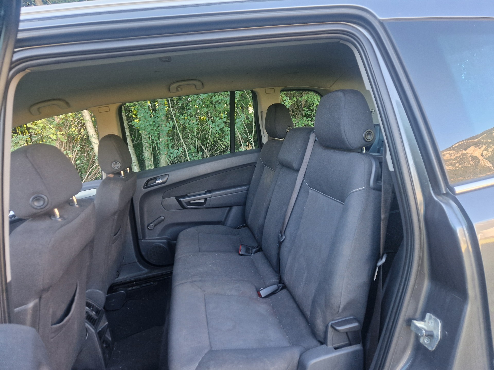 OPEL Zafira 1.8i 16V Anniversary Edition-image-6