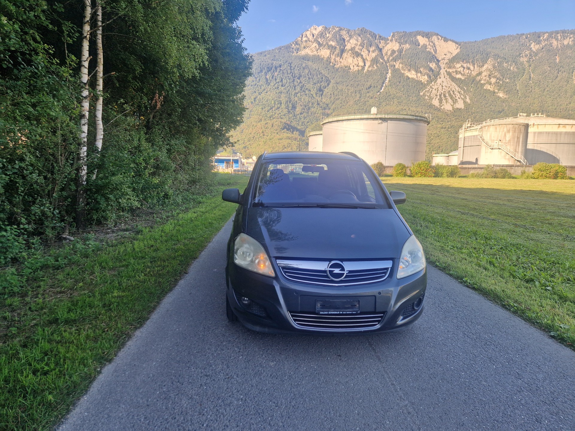 OPEL Zafira 1.8i 16V Anniversary Edition-image-1