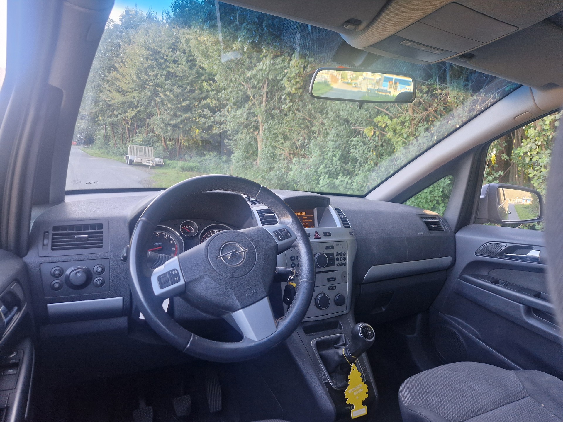 OPEL Zafira 1.8i 16V Anniversary Edition-image-7
