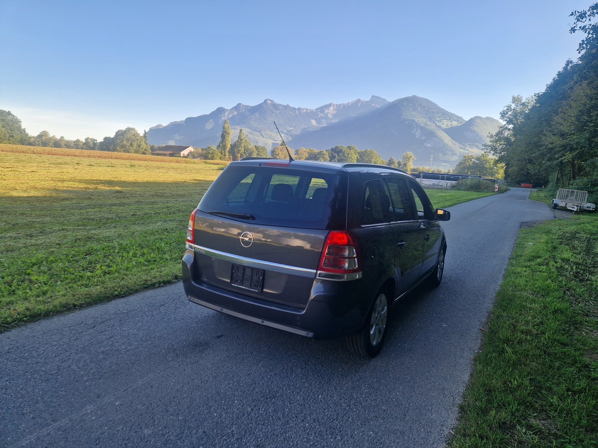 OPEL Zafira 1.8i 16V Anniversary Edition-image-3