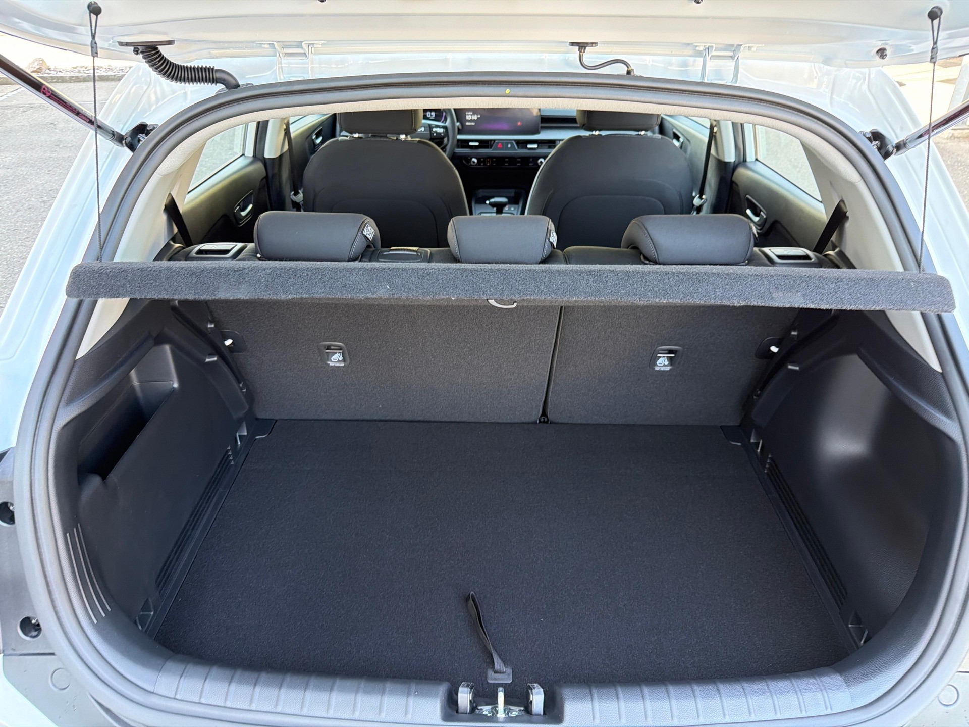 KIA Stonic 1.0 T-GDi DCT-image-10