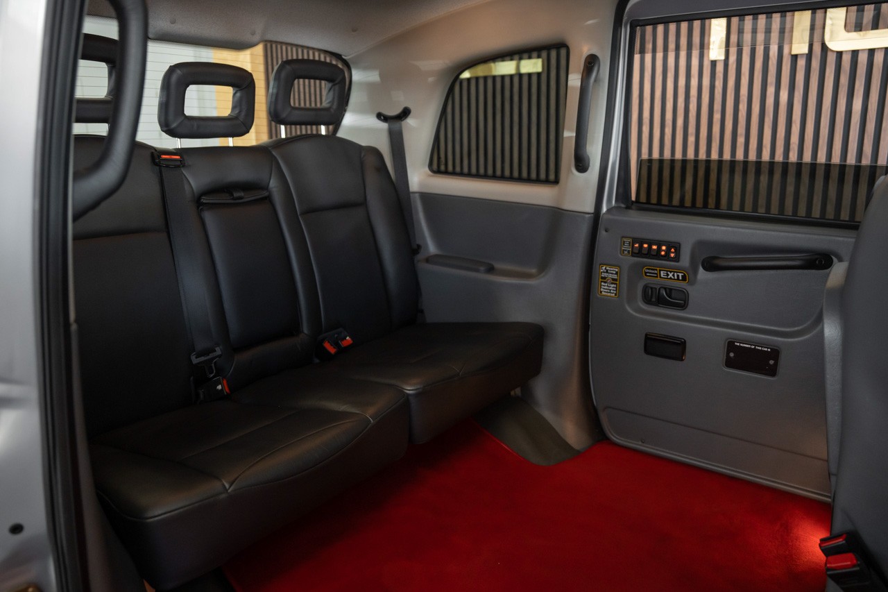 LTI Vehicles Taxi (TX4)-image-16