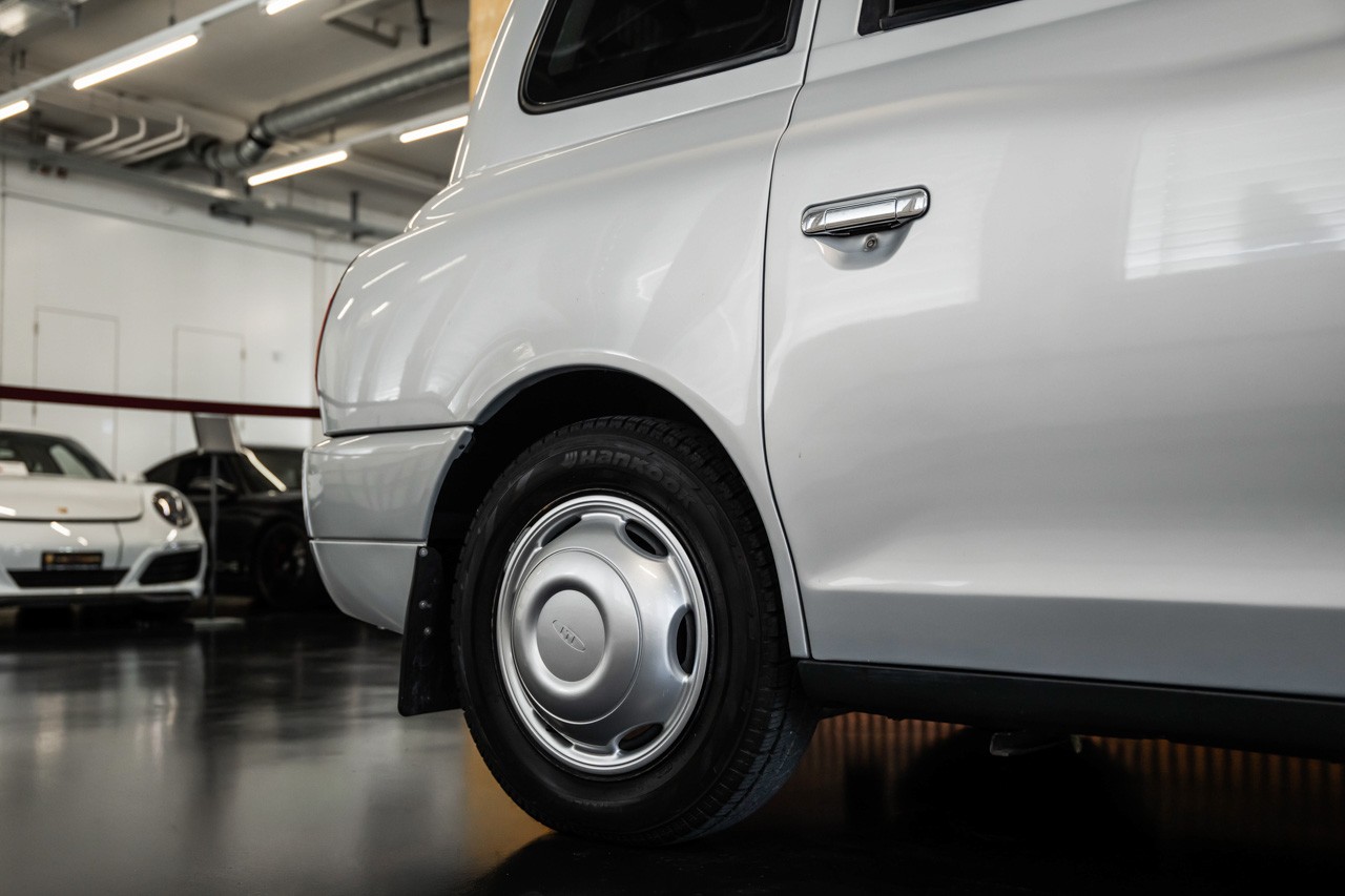 LTI Vehicles Taxi (TX4)-image-8