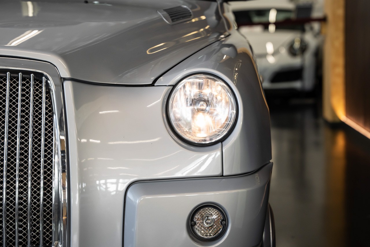 LTI Vehicles Taxi (TX4)-image-6