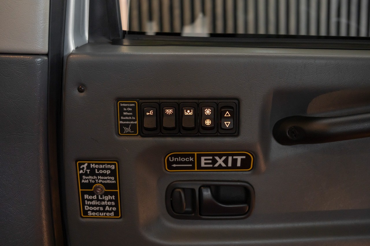 LTI Vehicles Taxi (TX4)-image-23