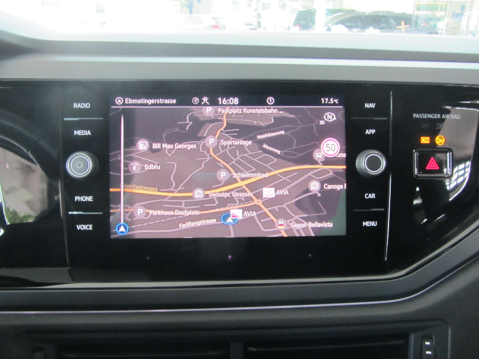 VW Taigo 1.5 TSI R-Line DSG-image-8