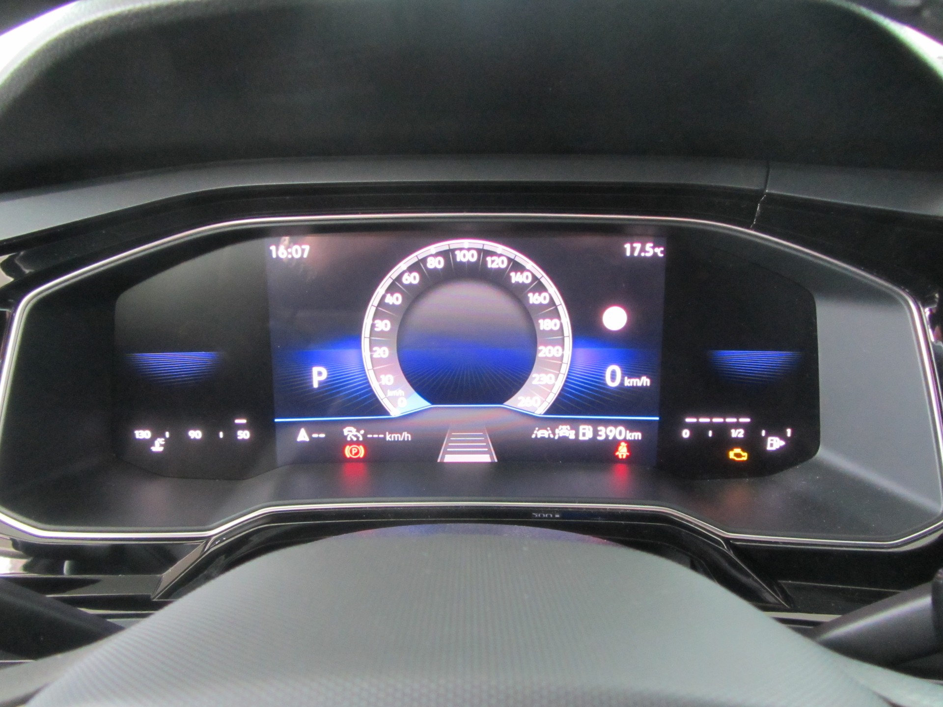 VW Taigo 1.5 TSI R-Line DSG-image-6