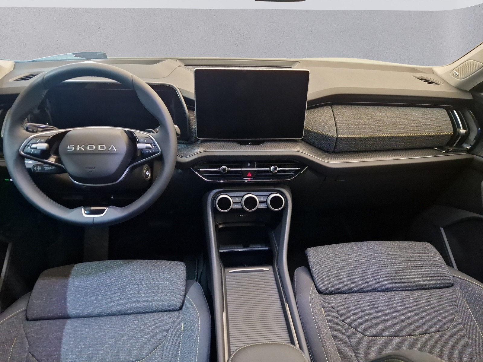 SKODA Kodiaq 2.0 TSI Dynamic 4x4-image-9