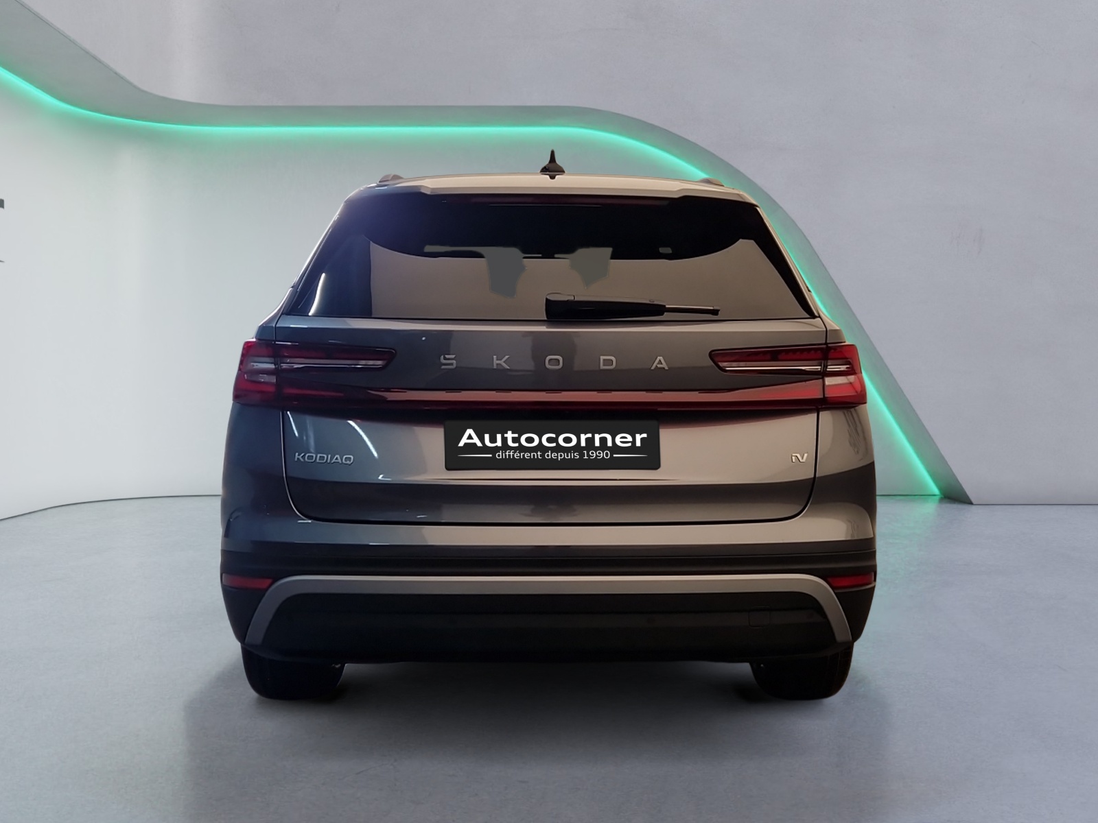 SKODA Kodiaq 2.0 TSI Dynamic 4x4-showroom-element-3