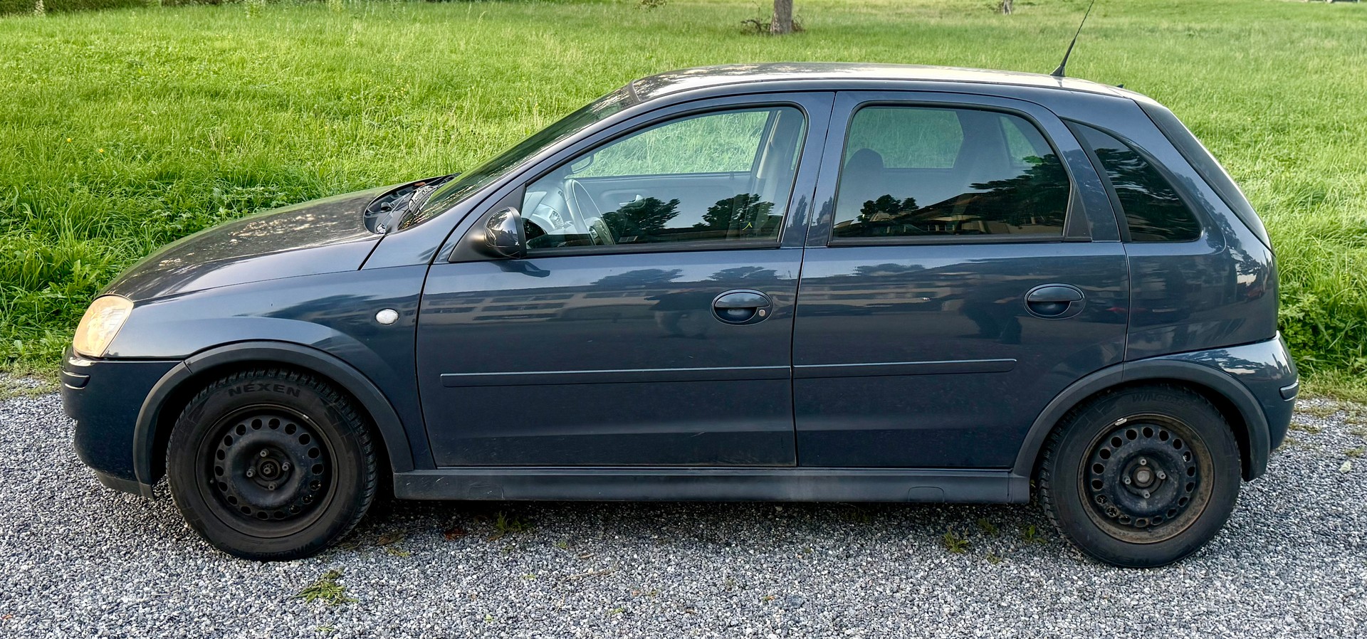 OPEL Corsa 1.2 TP Cosmo-image-2