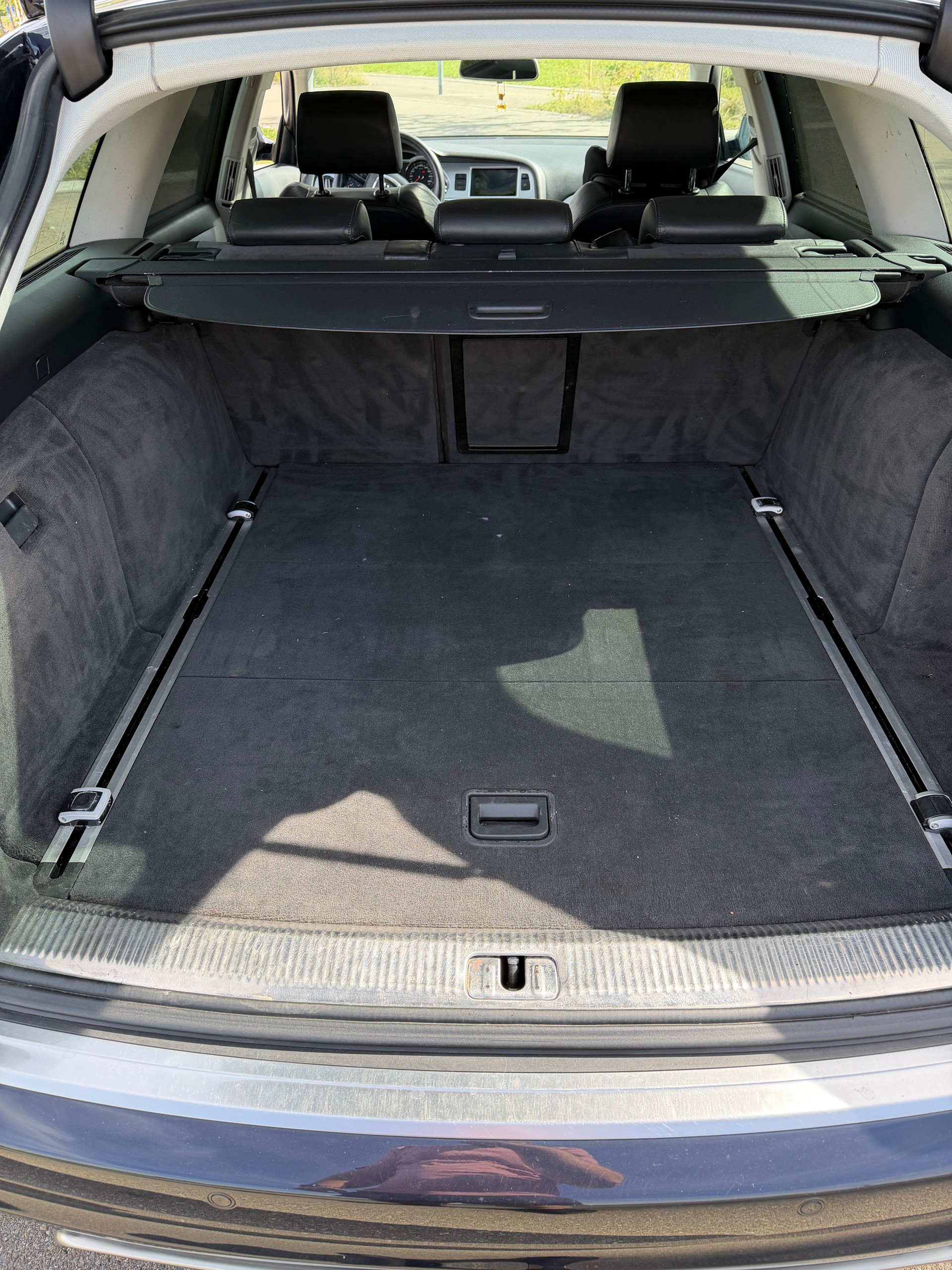 AUDI A6 Avant 3.0 TFSI quattro tiptronic-image-12