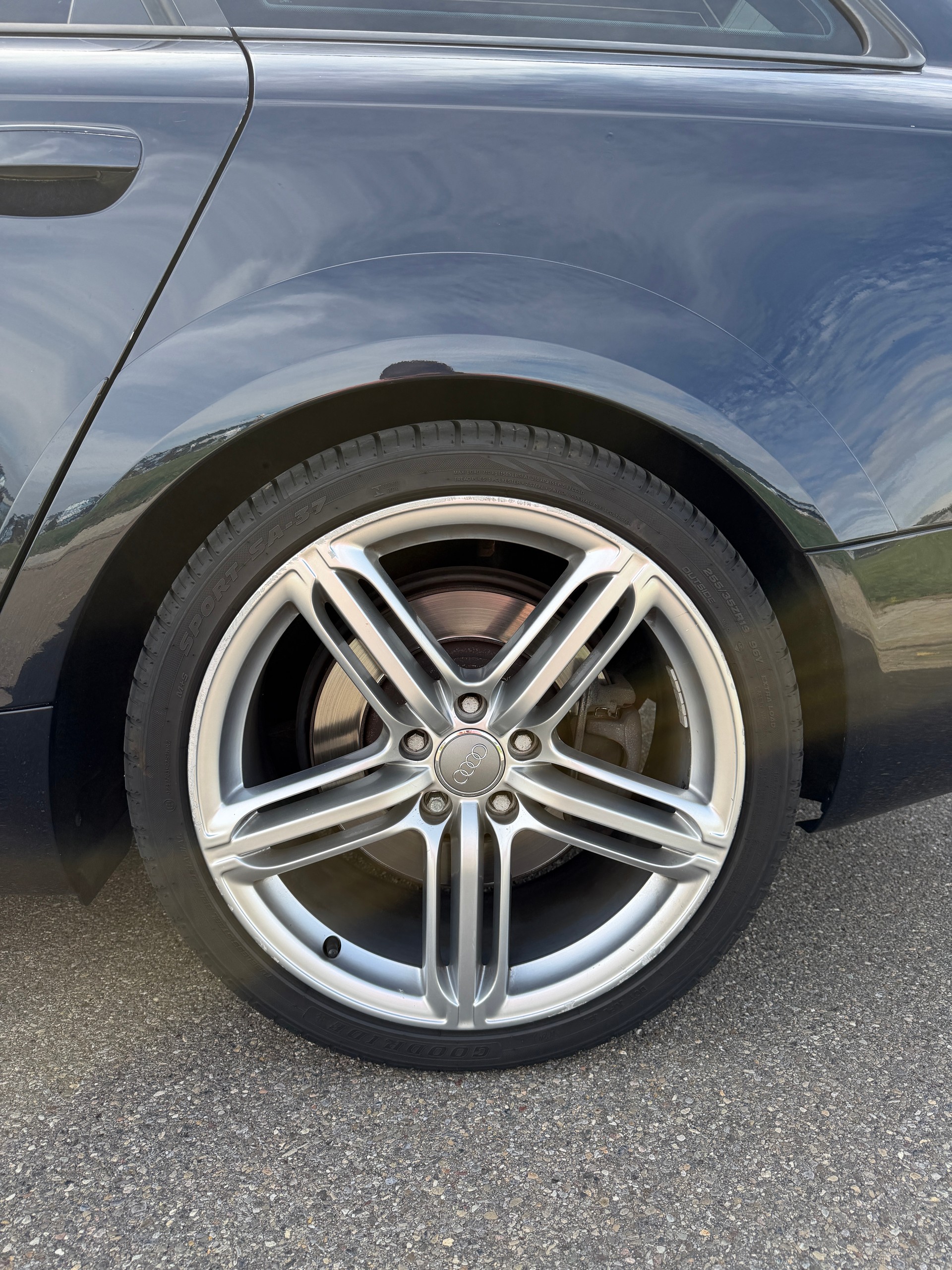 AUDI A6 Avant 3.0 TFSI quattro tiptronic-image-13