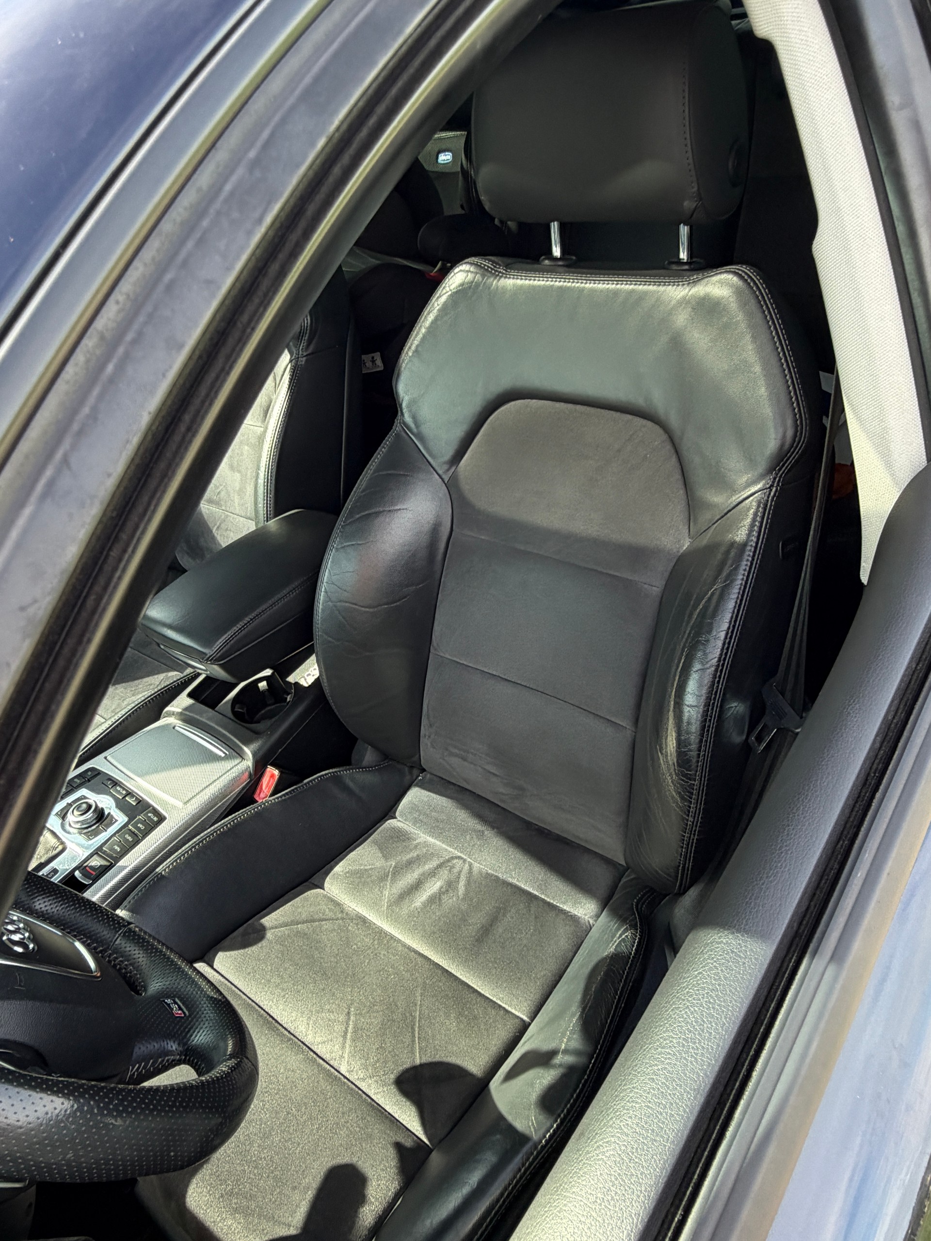 AUDI A6 Avant 3.0 TFSI quattro tiptronic-image-10