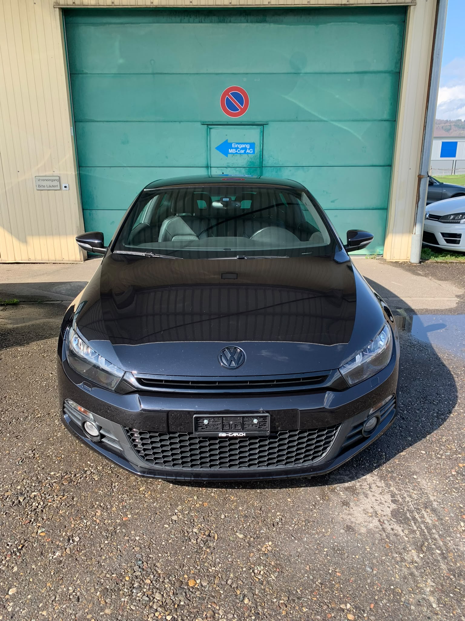 VW Scirocco 2.0 TSI DSG-image-0