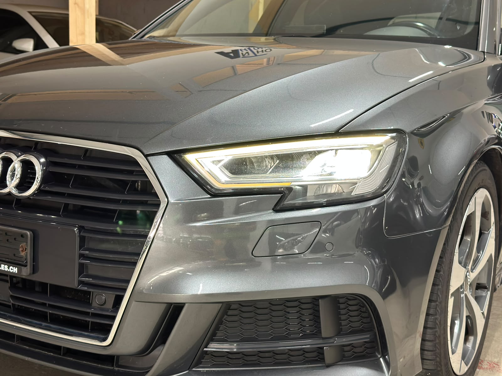 AUDI A3 Sportback 2.0 TDI S-tronic quattro-image-6
