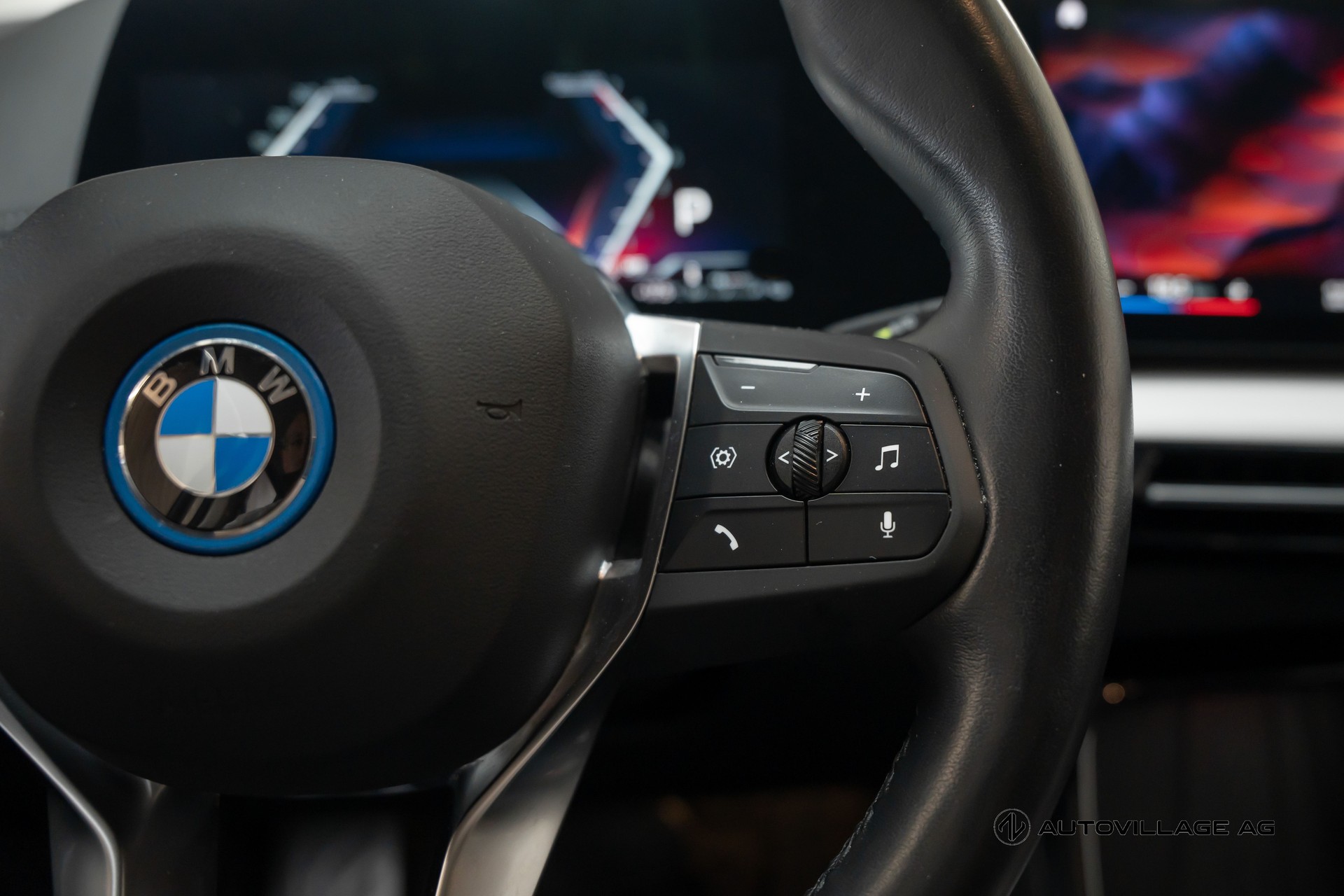 BMW 225e xDrive Active Tourer-image-12