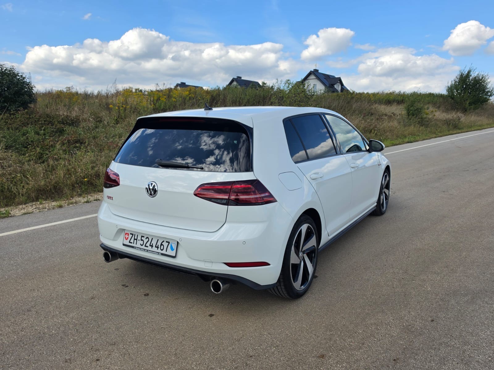 VW Golf 2.0 TSI GTI Performance-image-20