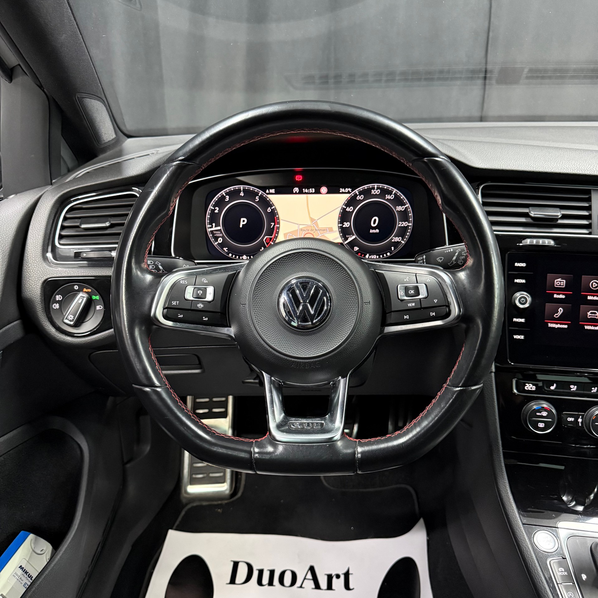 VW Golf 2.0 TSI GTI Performance DSG-image-10