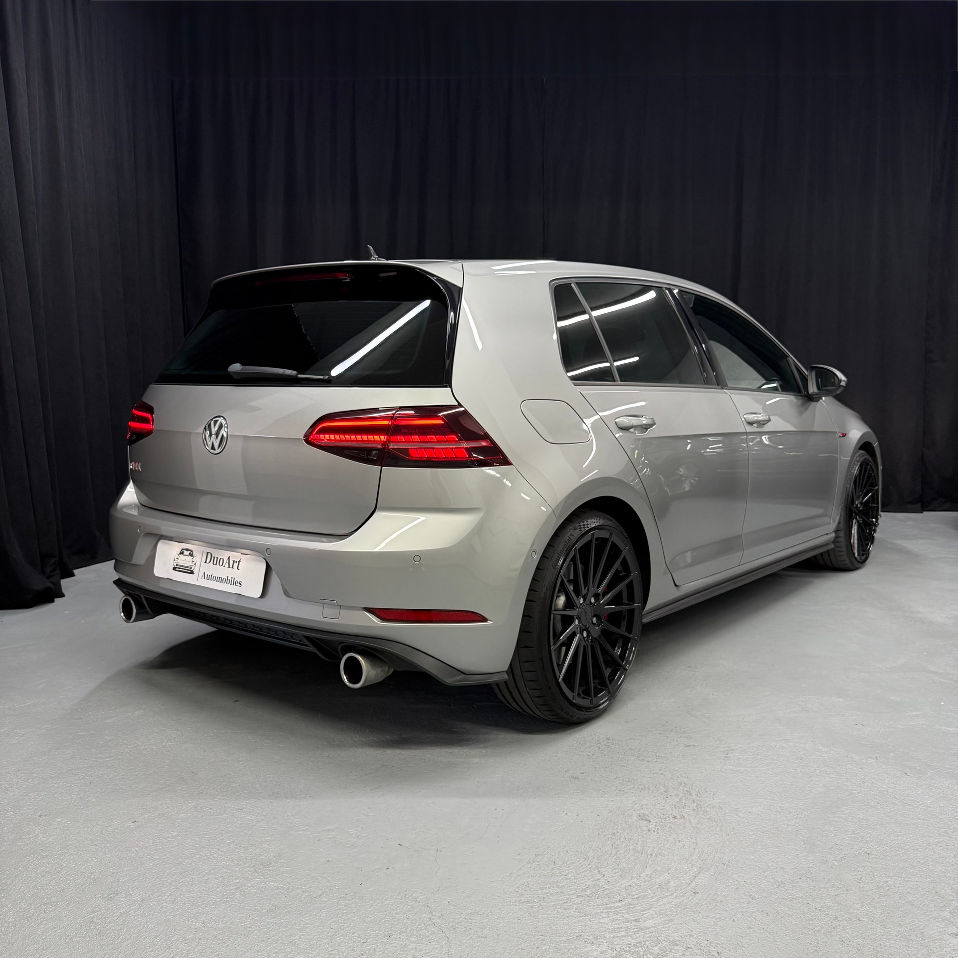 VW Golf 2.0 TSI GTI Performance DSG-image-6