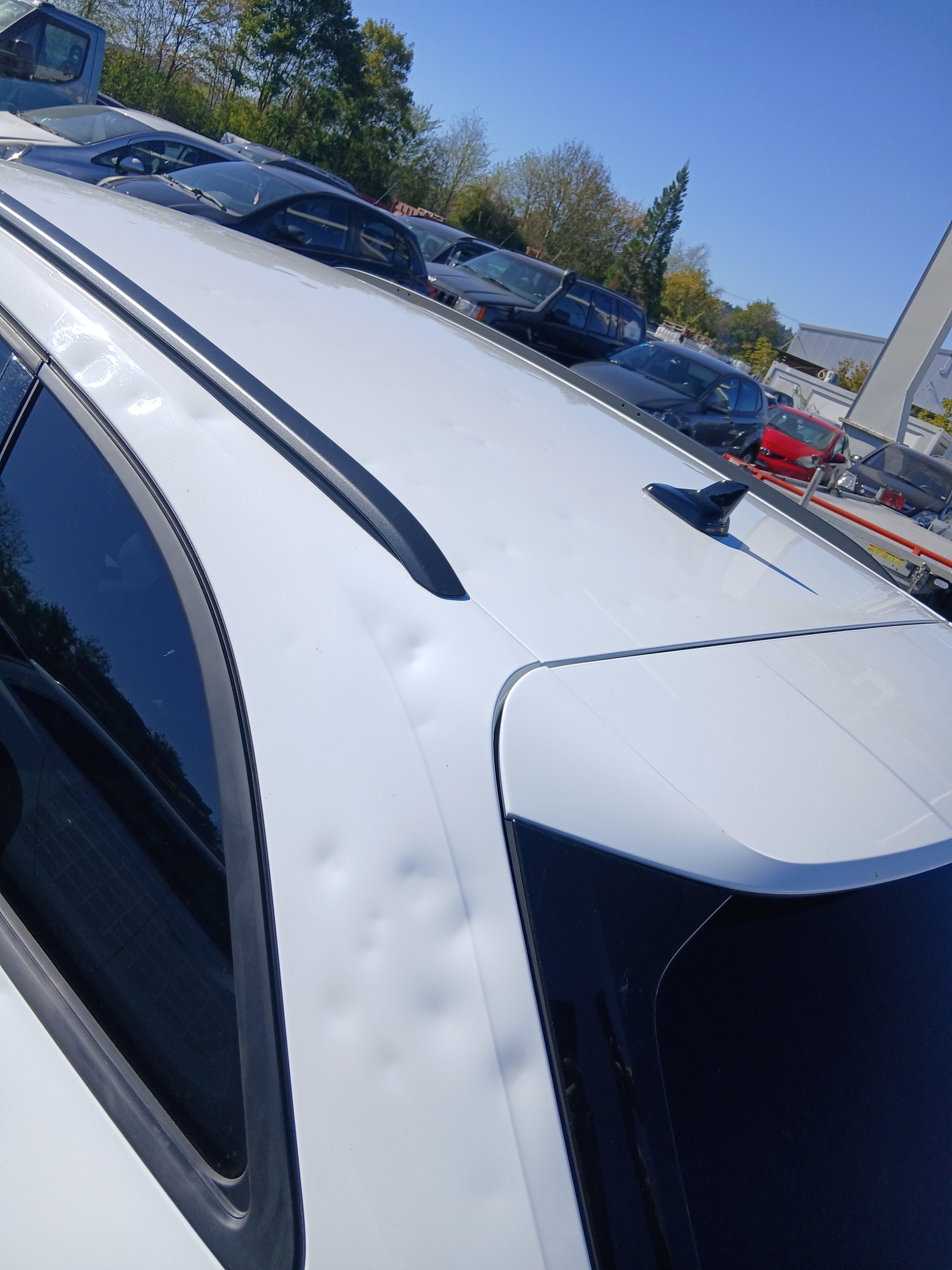 AUDI A4 Avant 40 TDI quattro S-tronic-image-8