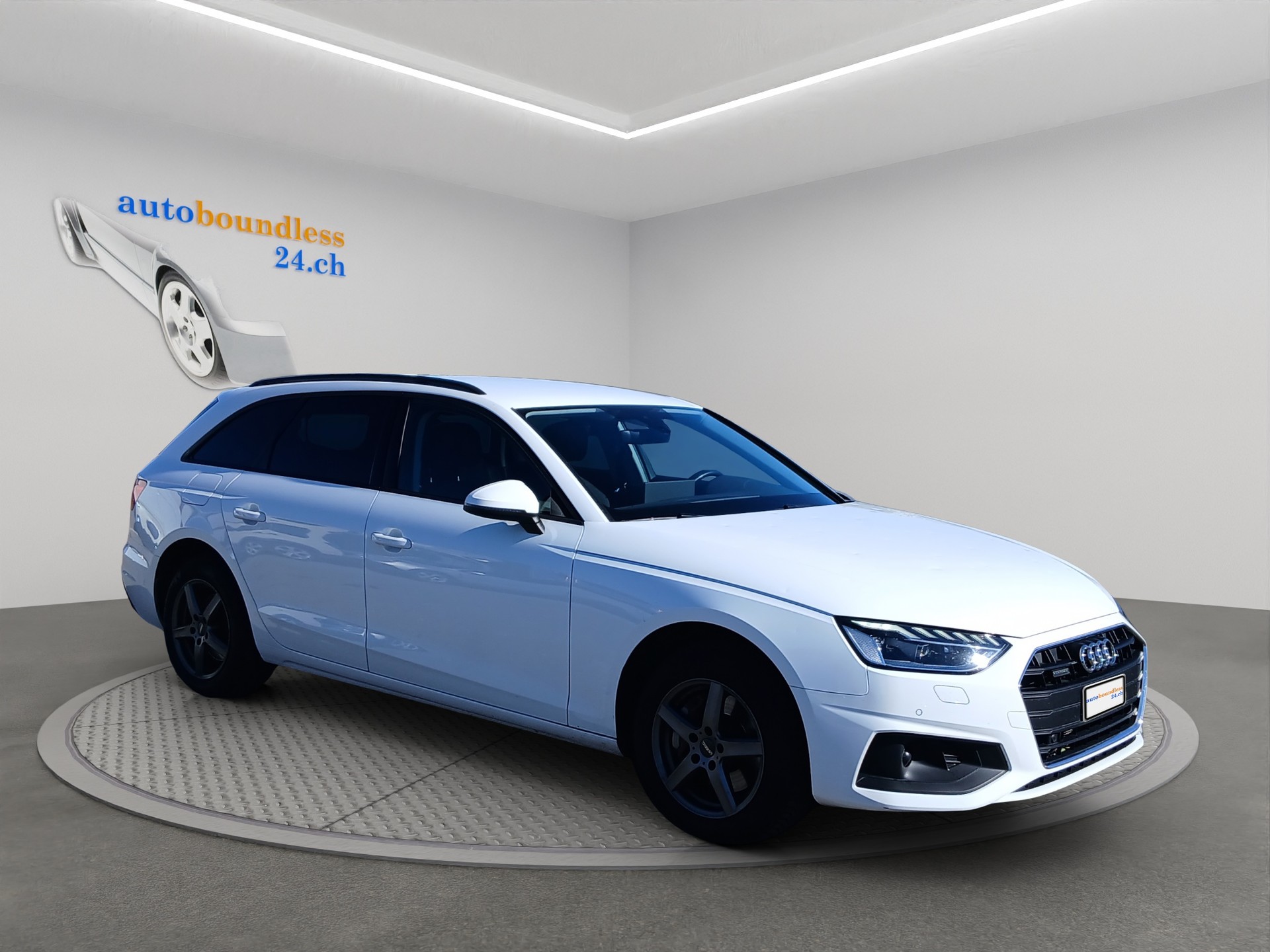AUDI A4 Avant 40 TDI quattro S-tronic-image-2