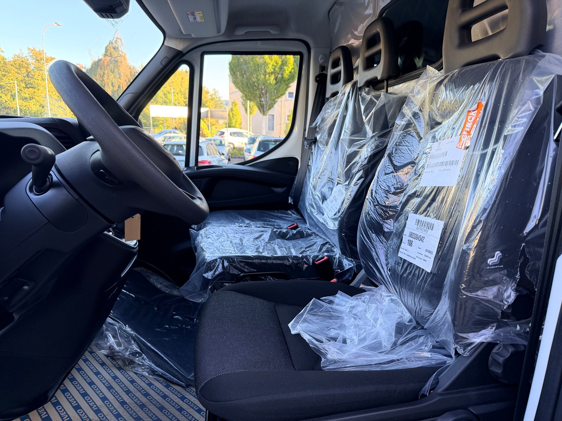 IVECO 35S16V TOP PREIS-image-13