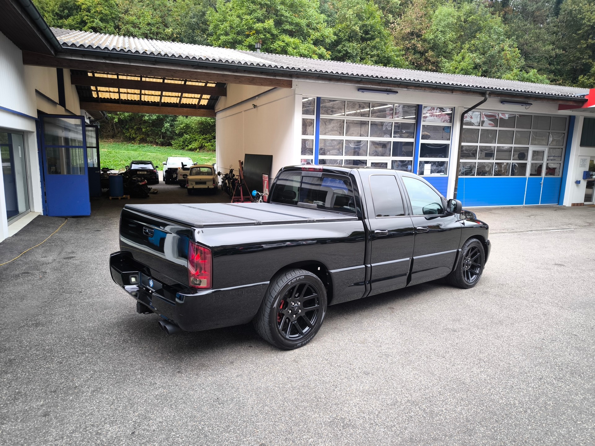 DODGE Ram 1500 SRT-10-image-14