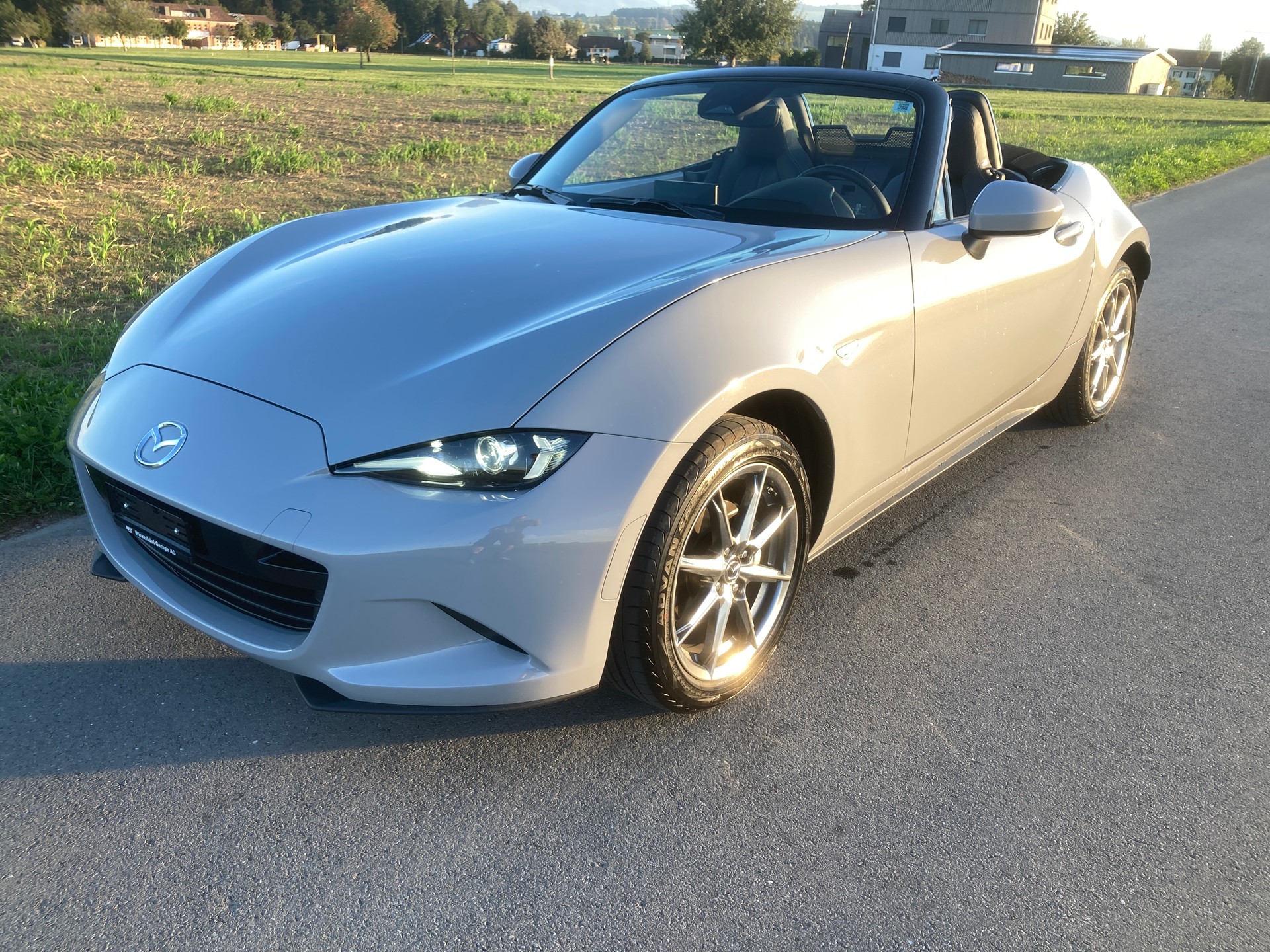 MAZDA MX-5 Skyactiv-G 132 Exclusive-line-image-0