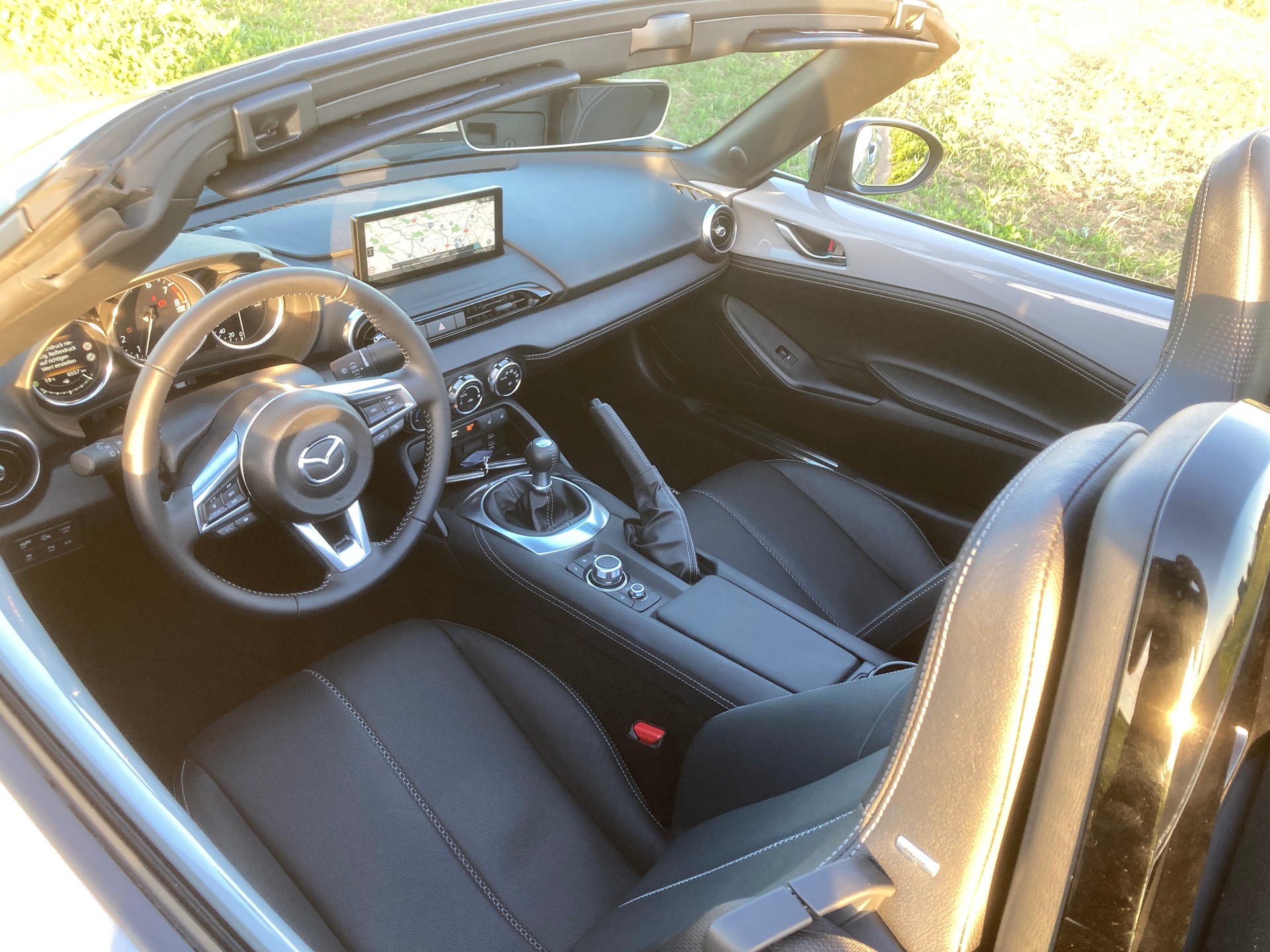 MAZDA MX-5 Skyactiv-G 132 Exclusive-line-image-7